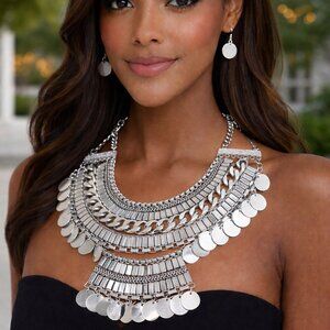 MUST HAVE Silver Disc Bib Statement Necklace